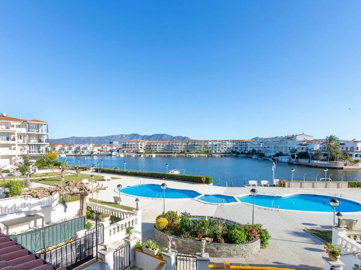 Apartment Sant Maurici-2 By Interhome Empuriabrava