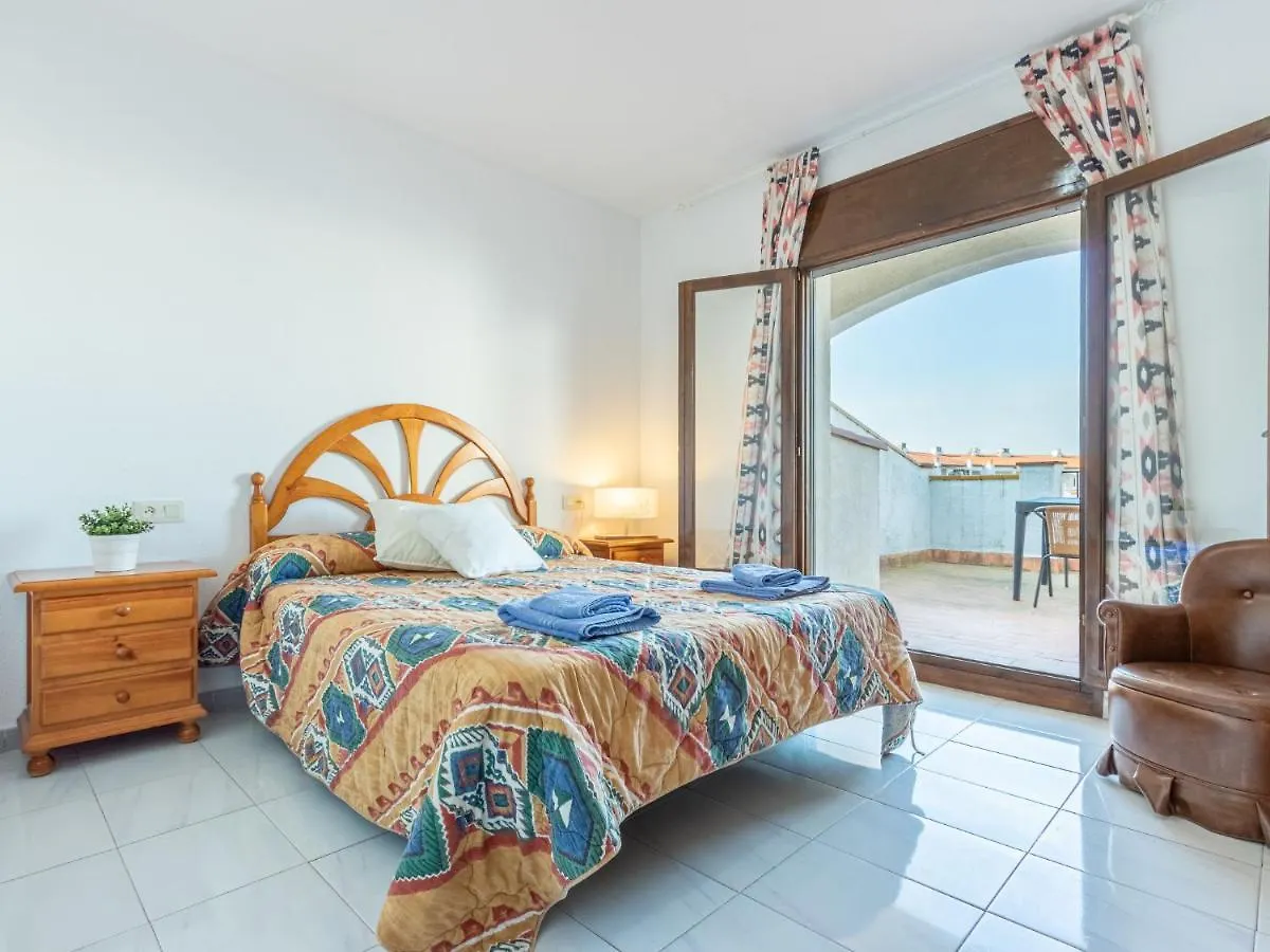 Apartment Sant Maurici-2 By Interhome Empuriabrava